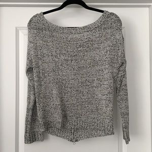 Scoop neck sweater
